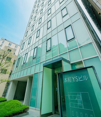 関西支社が入る本町YSビルの外観