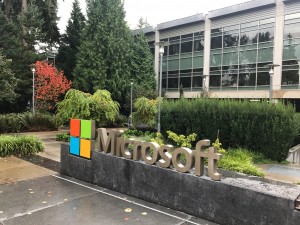 マイクロソフト